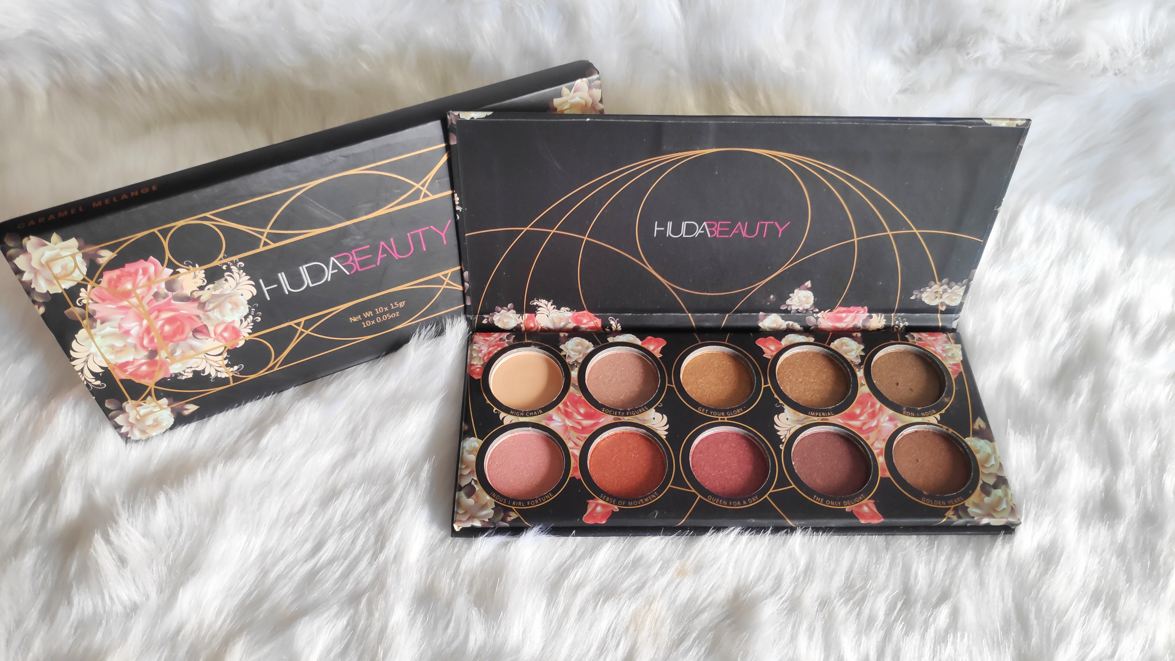 Huda beauty 10 shades eye shadow 