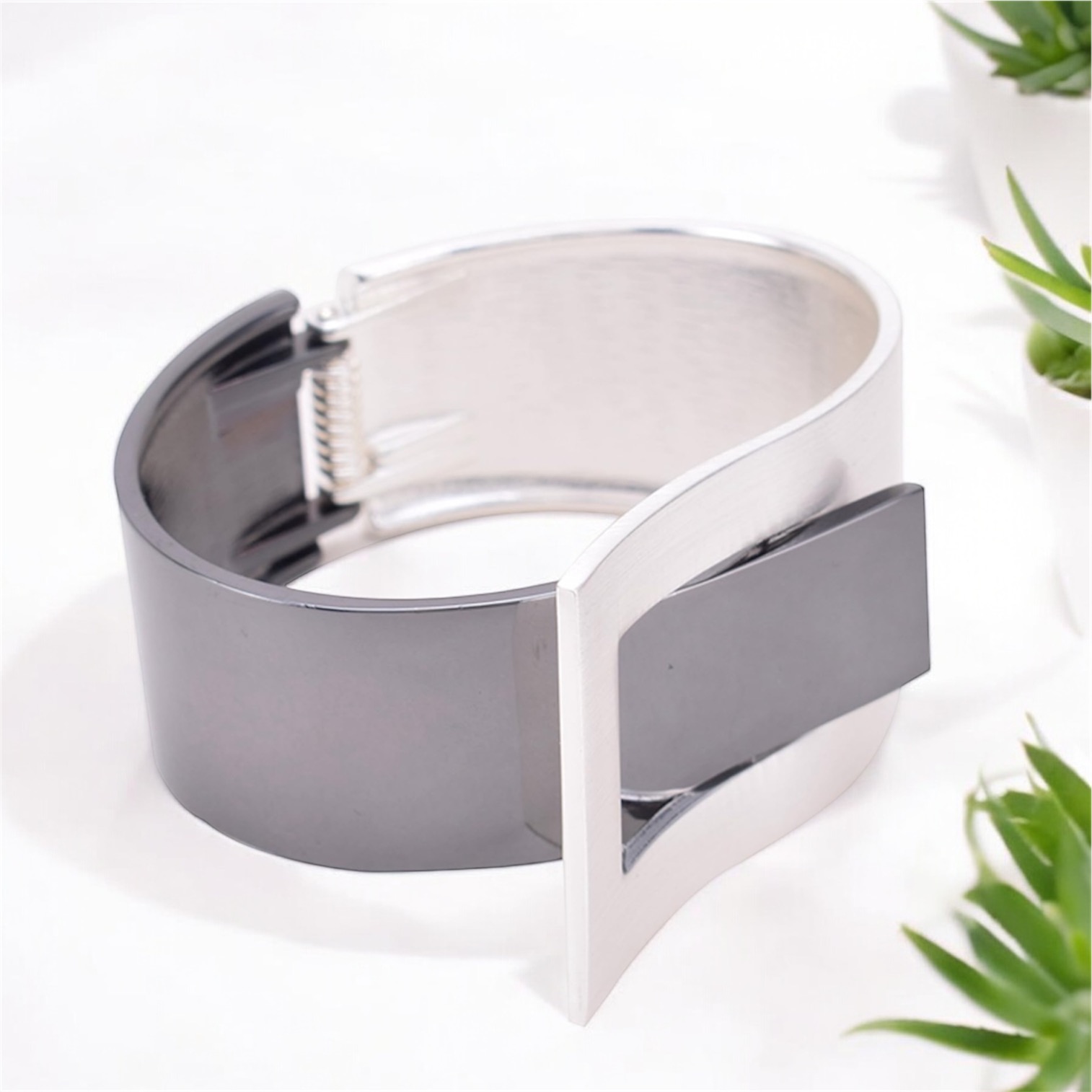 Interlocking Universe Chunky Bangle