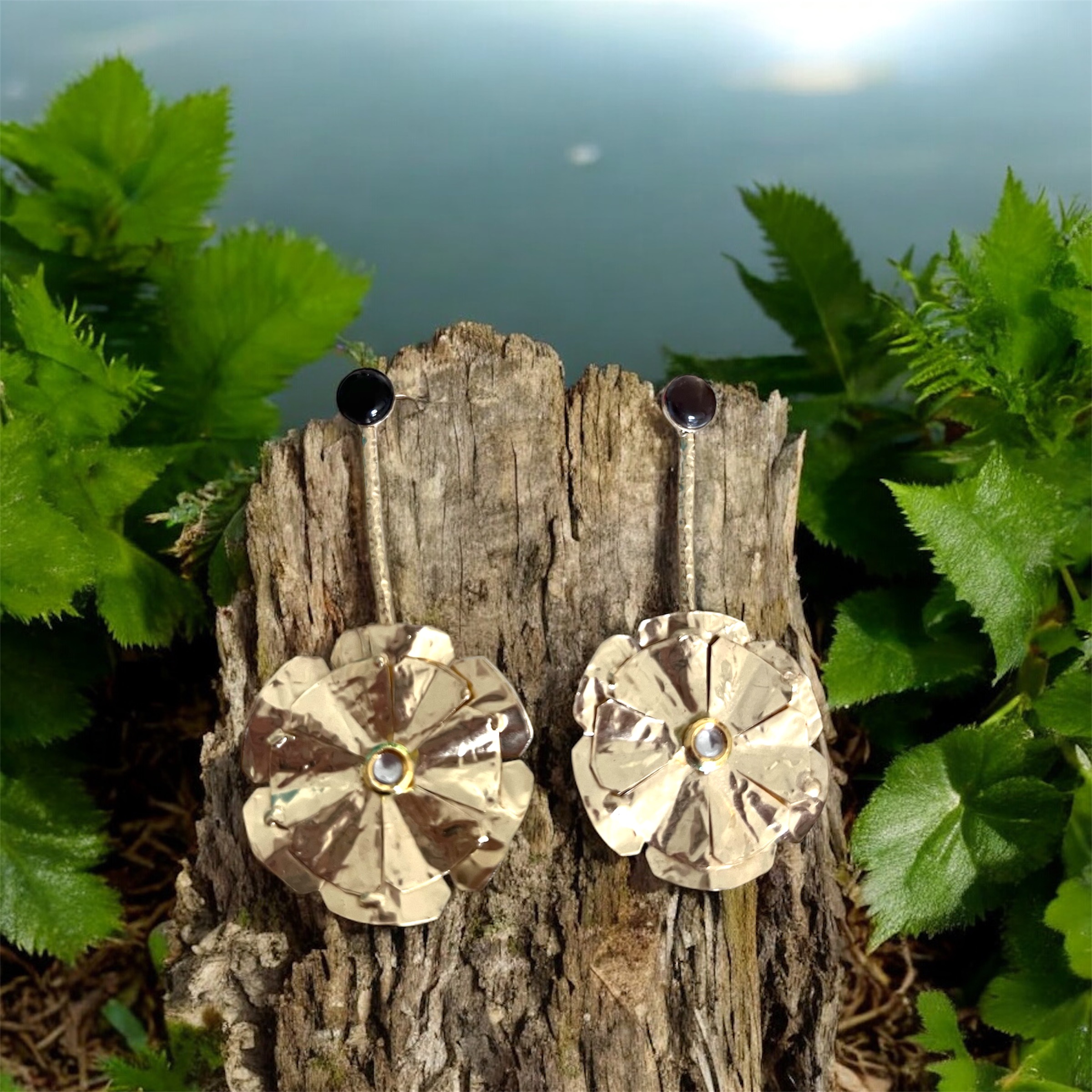 Dazzling Daisy Earrings - Tourmaline 