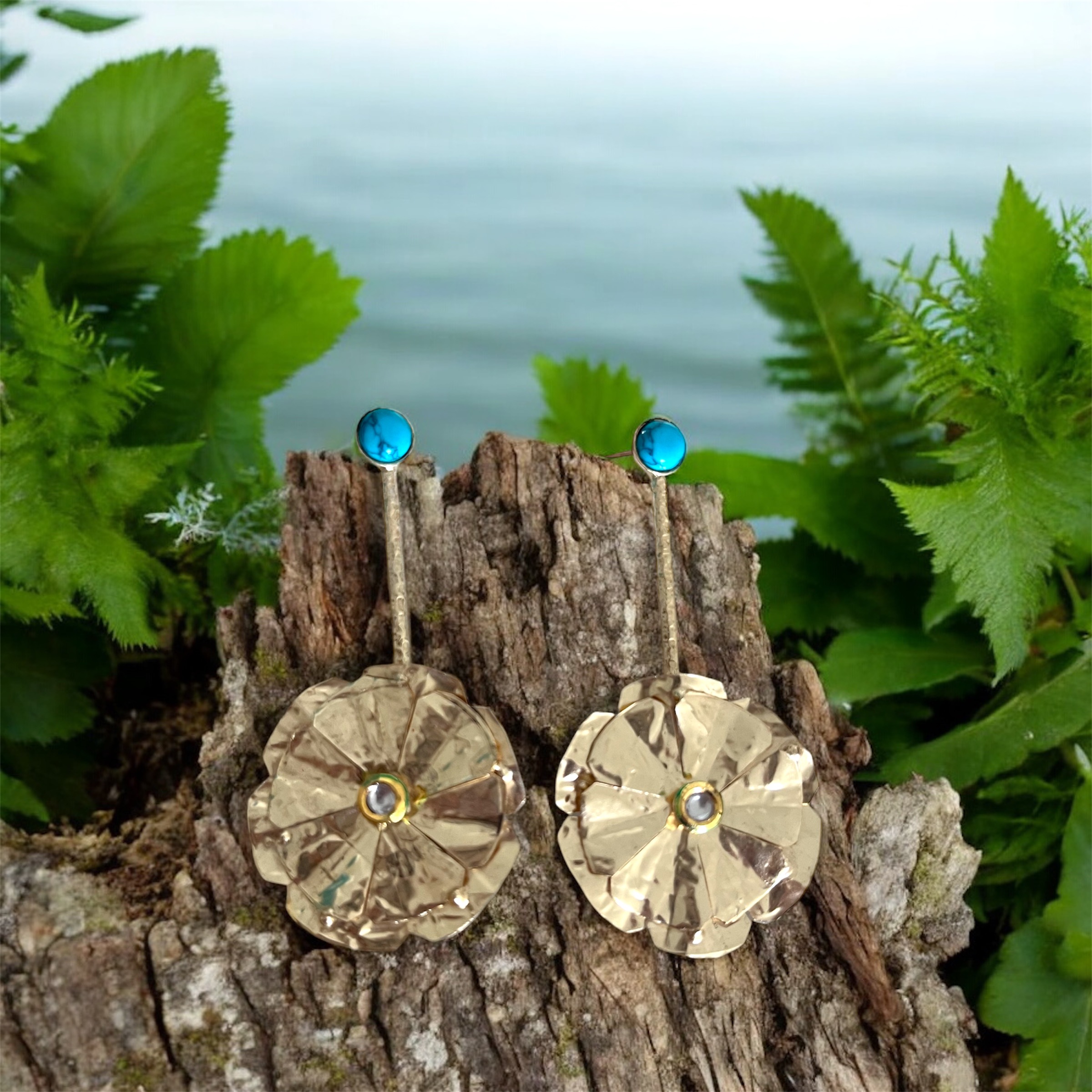 Dazzling Daisy Earrings - Turquoise 