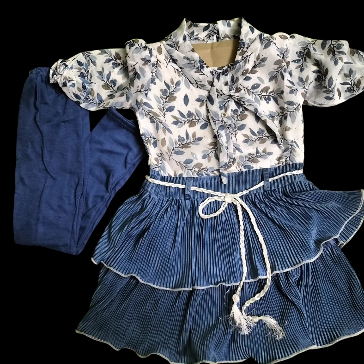 Baby girl dress set , Top & bottom Age 2-3 years