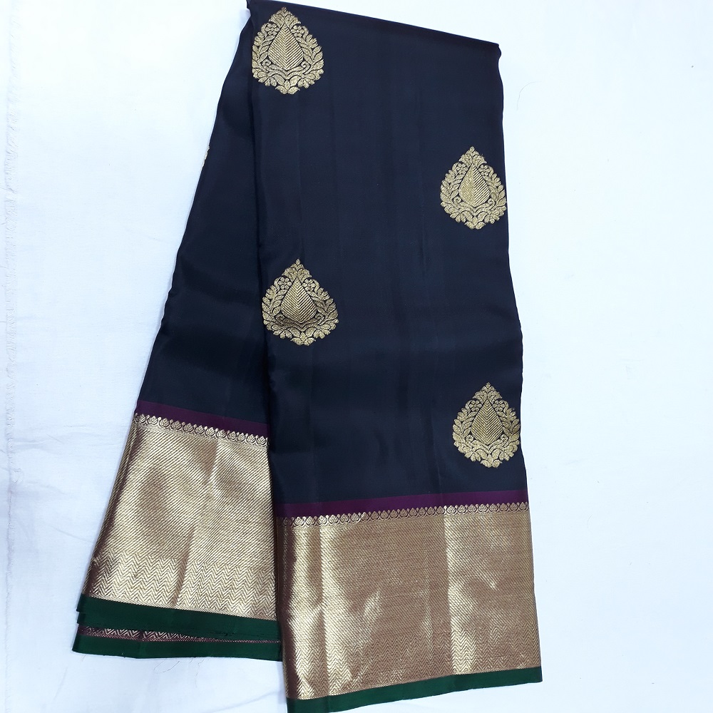 traditional black with majantha silk saree