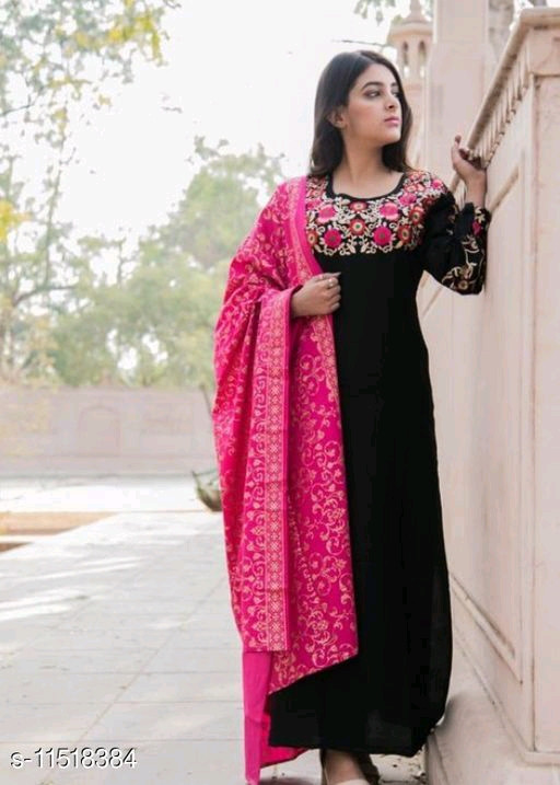 Stylish Embroidered Kurti withn dupatta 